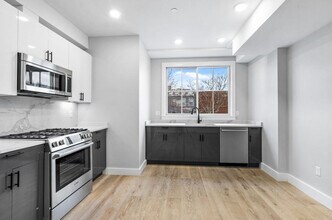 301 Somerville Ave, Unit G in Somerville, MA - Building Photo - Building Photo
