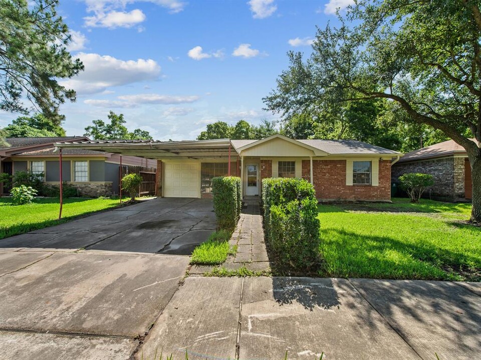 14615 Waterloo Dr in Houston, TX - Building Photo