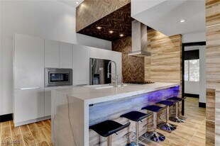 700 Carnegie St, Unit 4722 in Henderson, NV - Building Photo