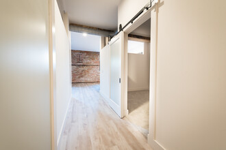 Brinker Lofts in Bethlehem, PA - Foto de edificio - Building Photo