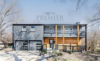 7509 Lamar Ave in Prairie Village, KS - Building Photo