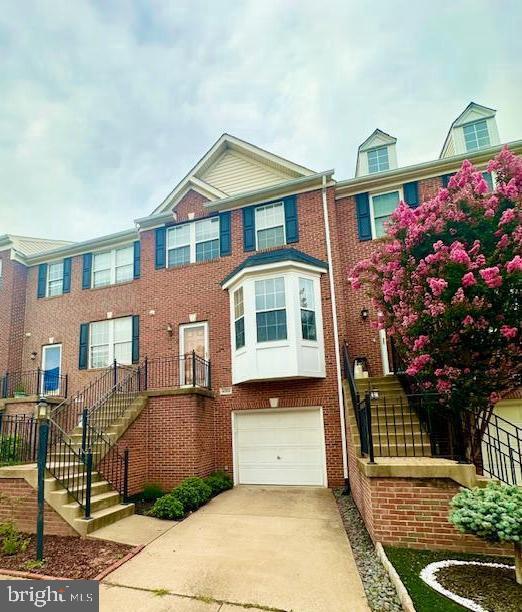 43122 Forest Edge Square in Broadlands, VA - Building Photo