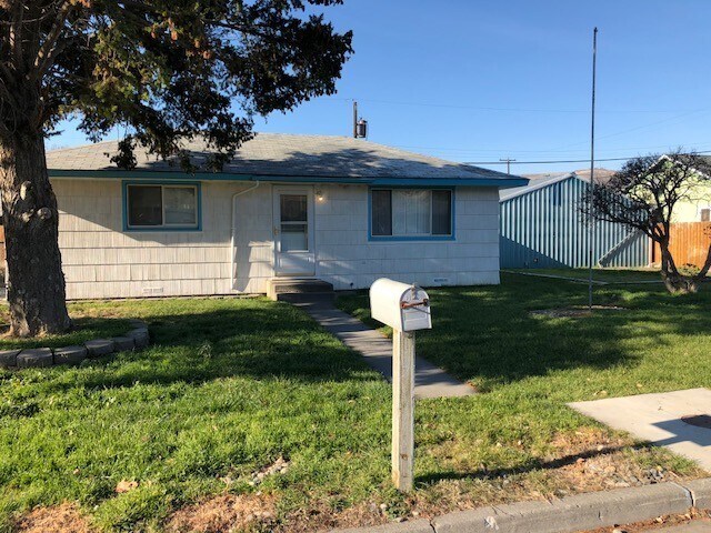 property at 1211 Thurston St SE
