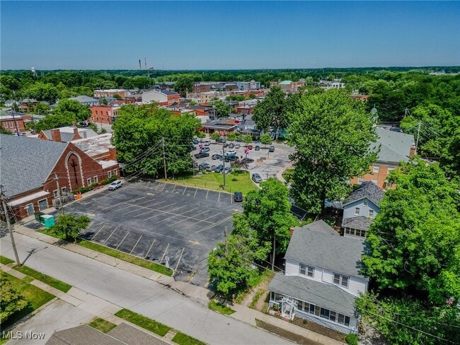 38257 Prospect St in Willoughby, OH - Building Photo - Building Photo