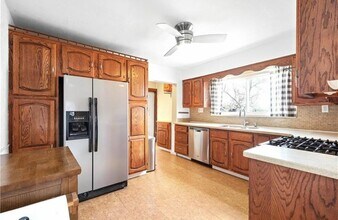 310 Marsonia St in Pittsburgh, PA - Foto de edificio - Building Photo