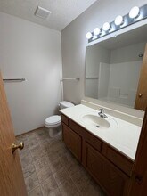 1661 SW 27th St in Lincoln, NE - Building Photo - Building Photo