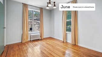 Room in Shared 4 bed/1 bath home in New York, NY - Building Photo