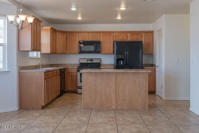 10736 Canyon Sage Dr in El Paso, TX - Building Photo - Building Photo