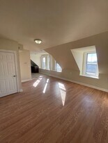 9413 Bustleton Ave in Philadelphia, PA - Building Photo