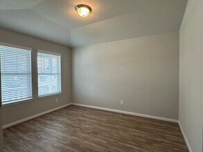 1234 Meyers Mdw in Canyon Lake, TX - Building Photo - Building Photo