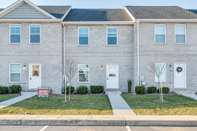 192 Disciple Ln, Unit 362 Dorothy Court in Inwood, WV - Building Photo - Building Photo
