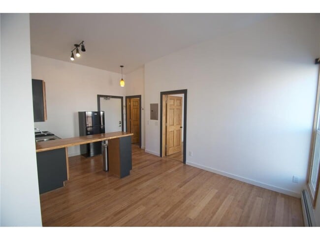 property at 25 E 26th St