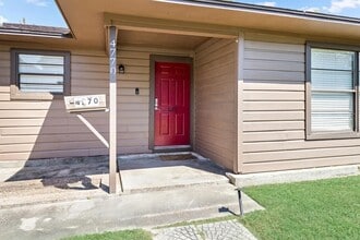 4770 Corkwood Ln in Beaumont, TX - Building Photo - Building Photo