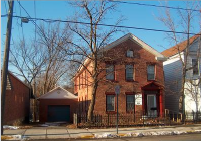 809 Warren St in Hudson, NY - Building Photo - Building Photo