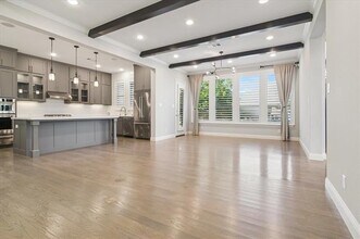 5900 The Esplanade in McKinney, TX - Building Photo - Building Photo