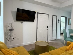 2050 Florida Development Rd in Davenport, FL - Building Photo - Building Photo