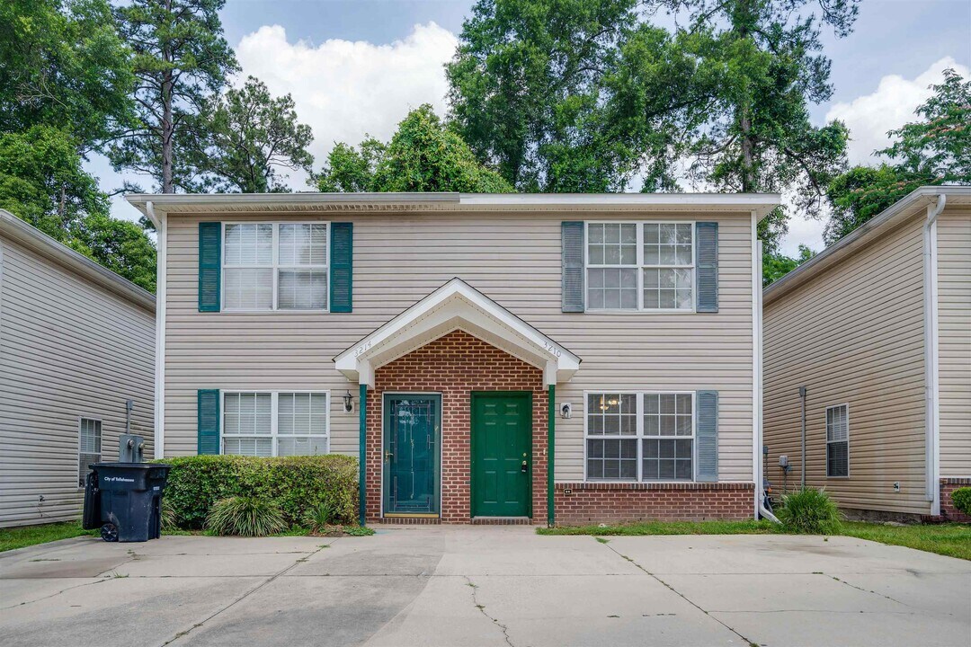 3210 Allison Marie Ct in Tallahassee, FL - Building Photo
