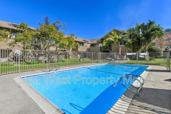 2517 Navarra Dr in Carlsbad, CA - Building Photo - Building Photo
