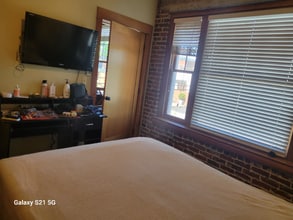 306 Washington St in The Dalles, OR - Building Photo - Building Photo