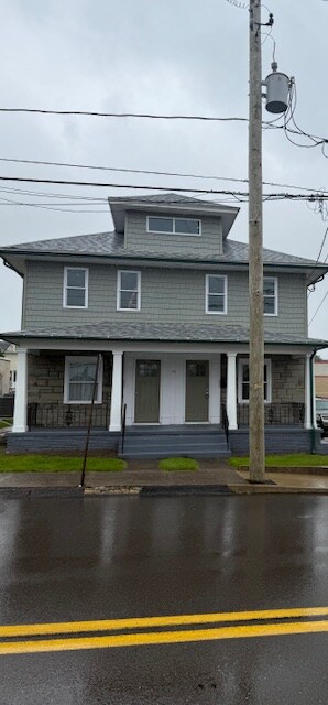 115 Oak St in Old Forge, PA - Building Photo
