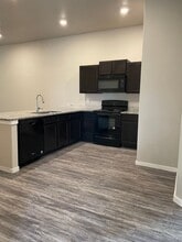 2129 N Texas Ave in Lubbock, TX - Building Photo - Building Photo