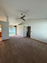 2598 W Broadmoore Dr in Hayden, ID - Building Photo - Building Photo