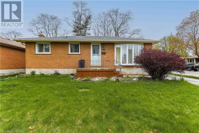 37 Allanton Blvd