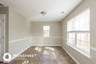 3726 Lake Rd in Charlotte, NC - Building Photo - Building Photo