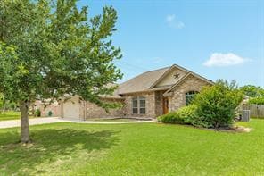 203 Poppy St in Lake Jackson, TX - Building Photo