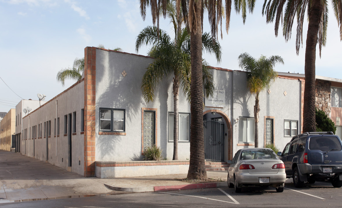 833 E 1st St in Long Beach, CA - Building Photo