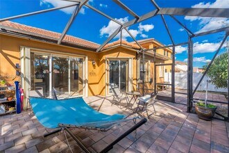 13124 SW 54th Ct in Miramar, FL - Building Photo - Building Photo