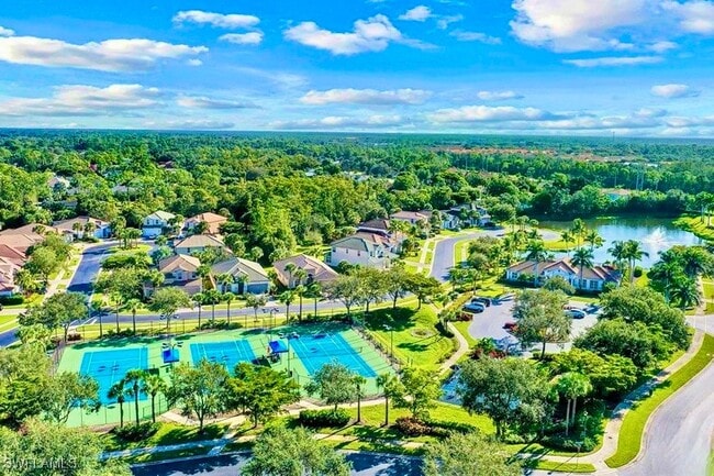 property at 15474 Los Reyes Ln