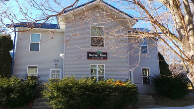 Prairie Place Apartments in Whitewater, WI - Foto de edificio - Building Photo