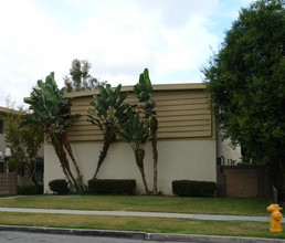 3791-3801 Howard Ave in Los Alamitos, CA - Building Photo - Building Photo