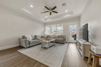 2806 Buccaneer Trl in Bryan, TX - Building Photo - Building Photo
