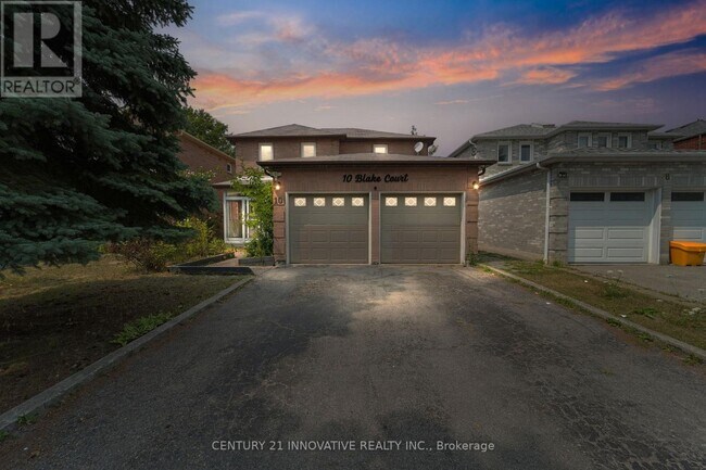 10 Blake Ct in Ajax, ON - Building Photo - Building Photo