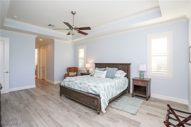 property at 1480 Curlew Ave