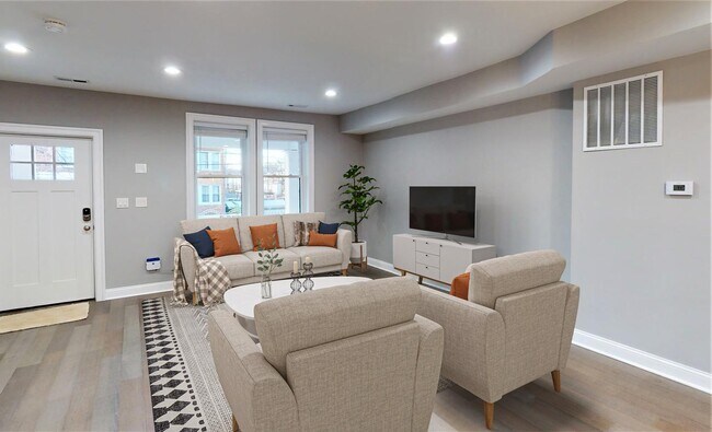 Elegant Petworth townhouse near Rock Creek in Washington, DC - Building Photo - Building Photo