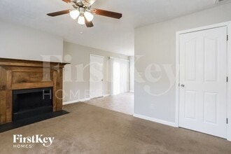 11 Chelsea Ln in Grantville, GA - Building Photo - Building Photo