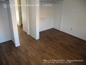 5210 Russell Ave NW-Unit -1-203 in Seattle, WA - Building Photo - Building Photo