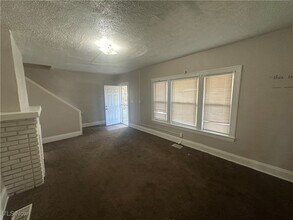 13512 Edgewood Ave in Cleveland, OH - Building Photo - Building Photo