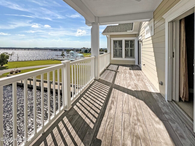 property at 148 Wharf Lndg Dr