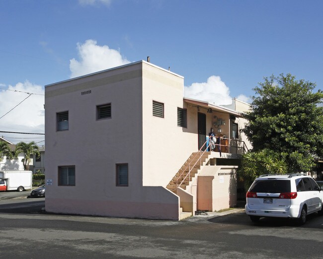 HL-26, 27 in Honolulu, HI - Building Photo - Building Photo