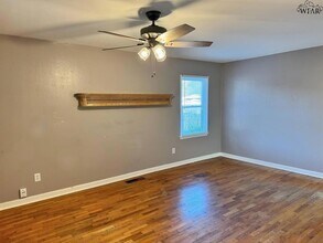 4503 McCrory Ave in Wichita Falls, TX - Foto de edificio - Building Photo