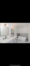 825 N Marshfield Ave in Chicago, IL - Building Photo - Building Photo