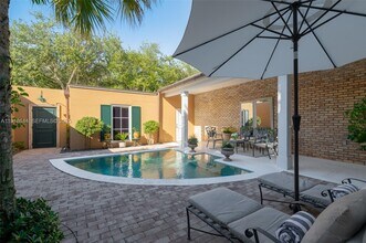 11609 SE Florida Ave in Hobe Sound, FL - Building Photo - Building Photo