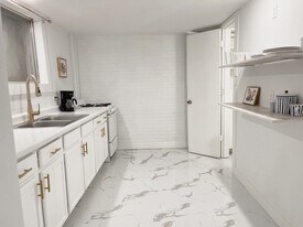 1336 23rd St in Des Moines, IA - Building Photo