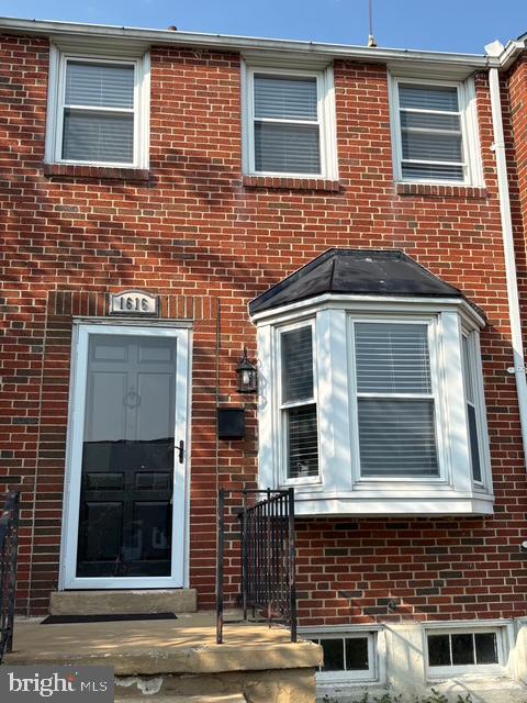 property at 1616 Thetford Rd