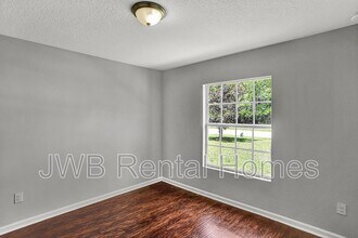12271 Harts Rd in Jacksonville, FL - Building Photo - Building Photo