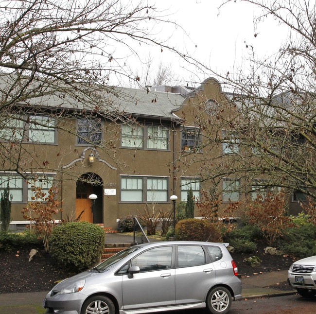 Forest & Garden Apartments in Portland, OR - Building Photo - Building Photo